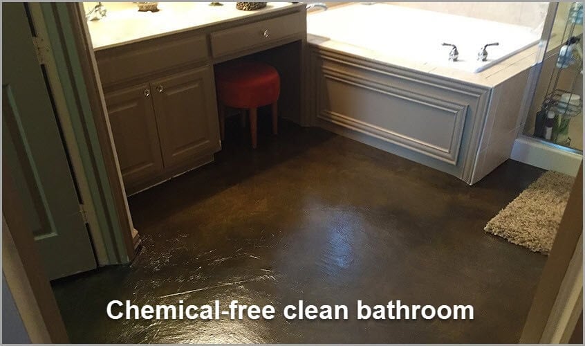 cleaning-concrete-bathroom