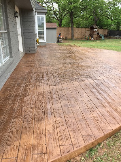 MasterPro Stamp Wood Plank Concrete Patio-5.jpg