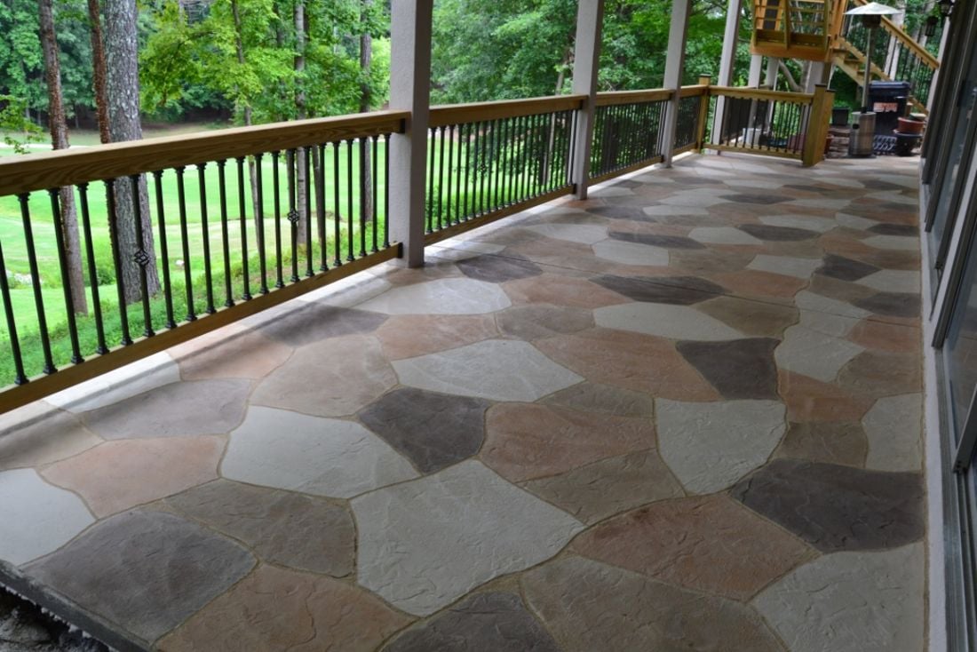 custom-concrete-stain