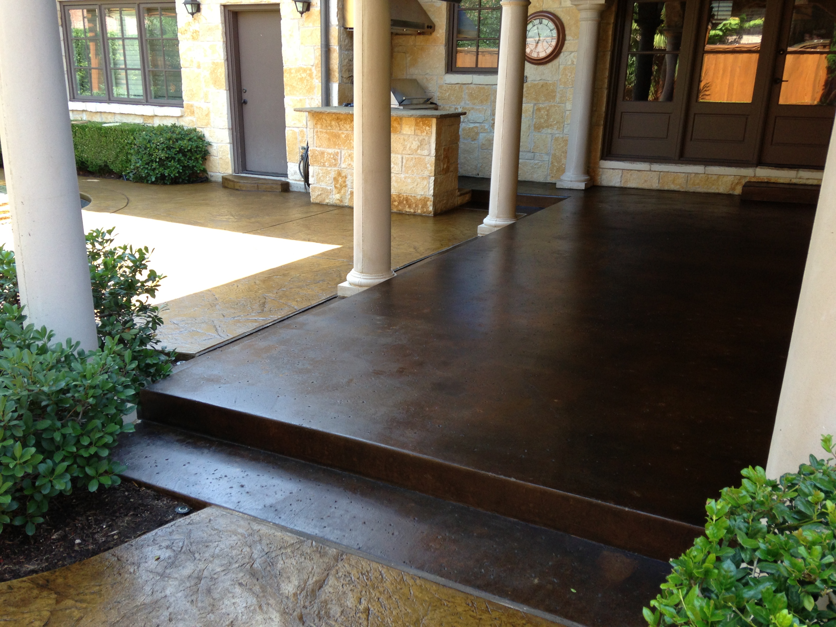 MasterPro%20Stain%20Stained%20Concrete%20Walkway-2.JPG