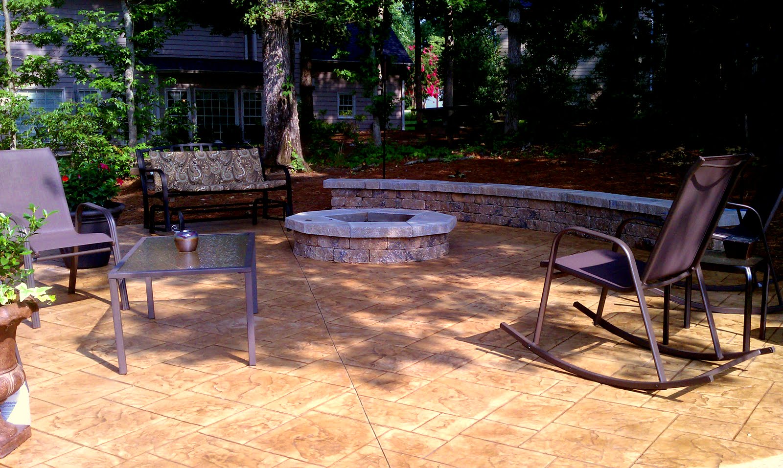 MasterPro-stamp-ashlar-slate-stamped-concrete-patio-3