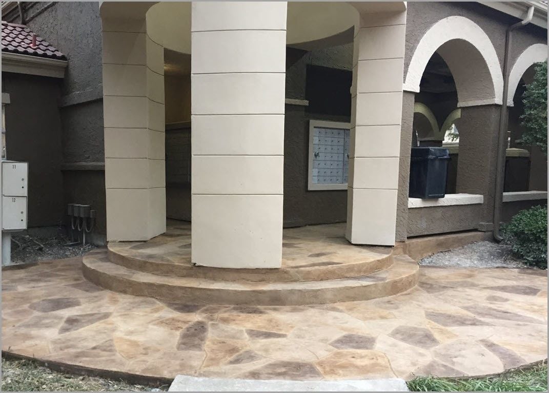 marriott-stamped-concrete-ashlar-slate