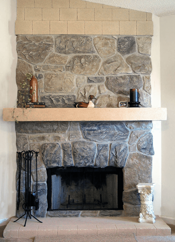 stone-wall-vertical-fireplace