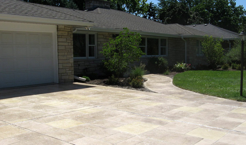 Resurfaced-Concrete-Driveway-Slate-Neutral