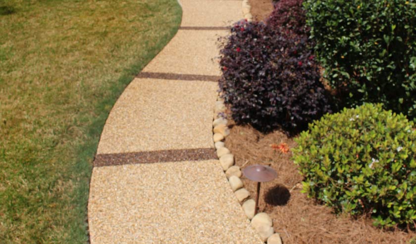 MasterPro-Finish-StoneKoat-River-Rock-Resurfaced-Concrete-Walkway-3