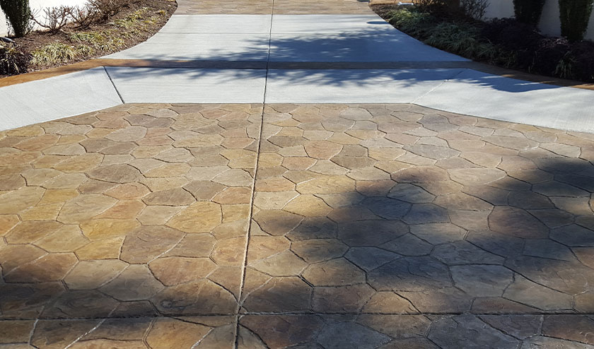 Stamped driveway floor with Cut cobblestone