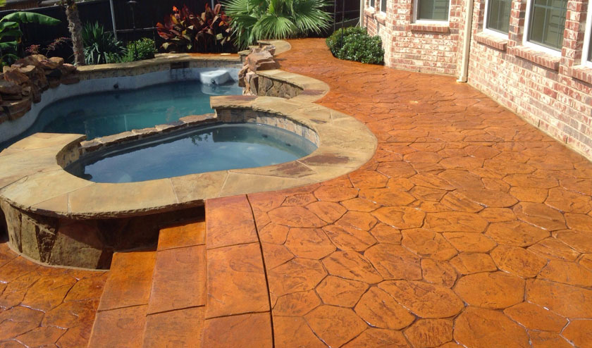 Stamped pooldeck in light brown