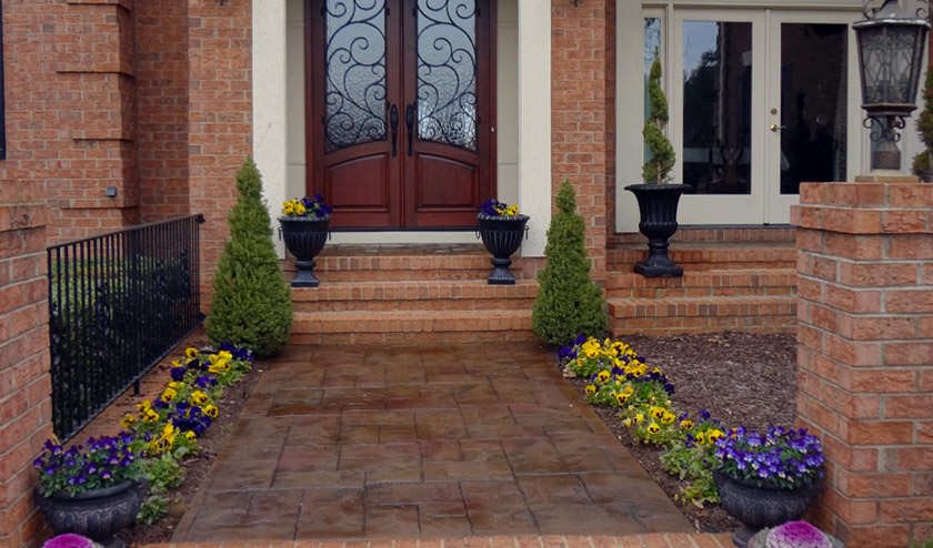 Stamped-Walkway-Brown-with-Brick(1)